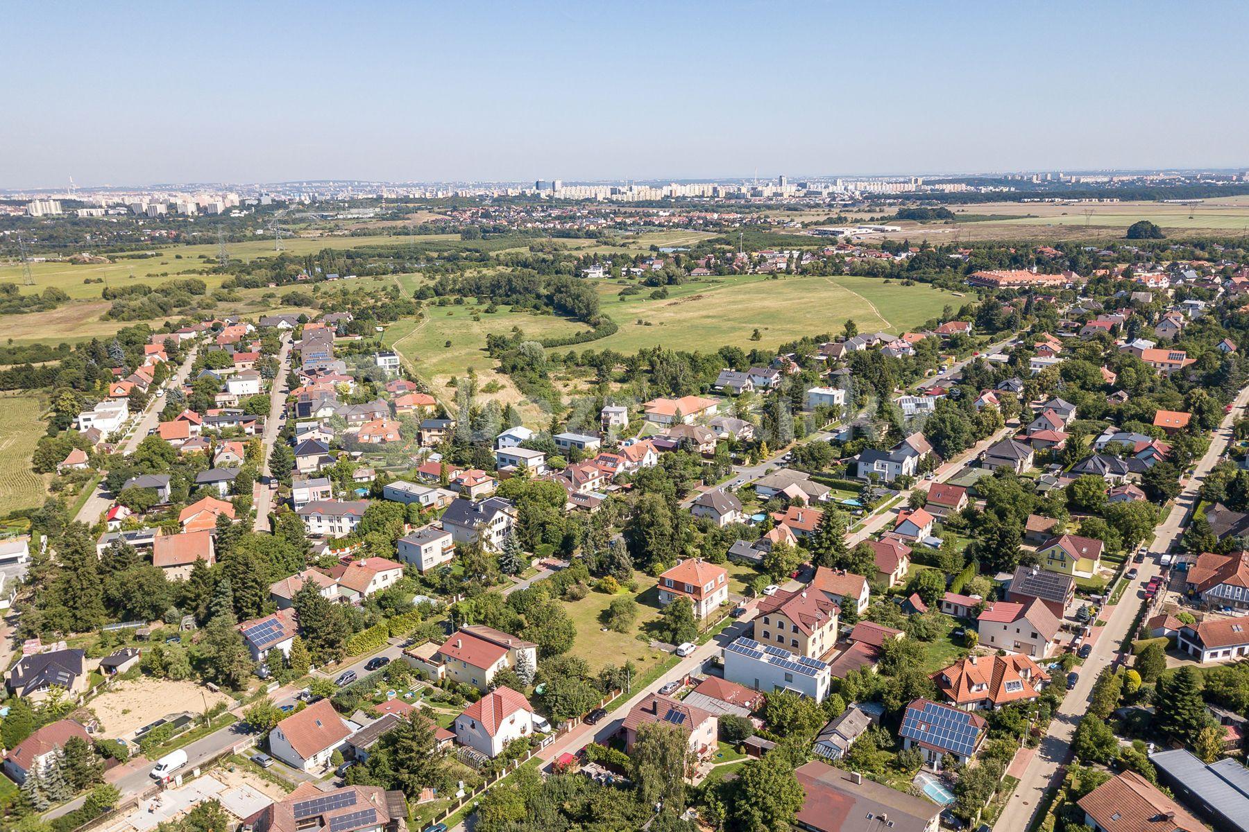 plot for sale, 1,182 m², Lipenská, Prague, Prague