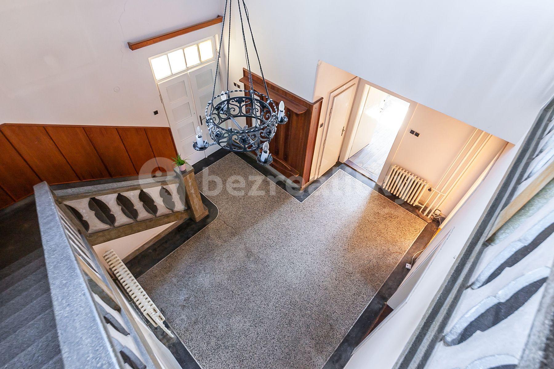 house for sale, 163 m², Lipenská, Prague, Prague