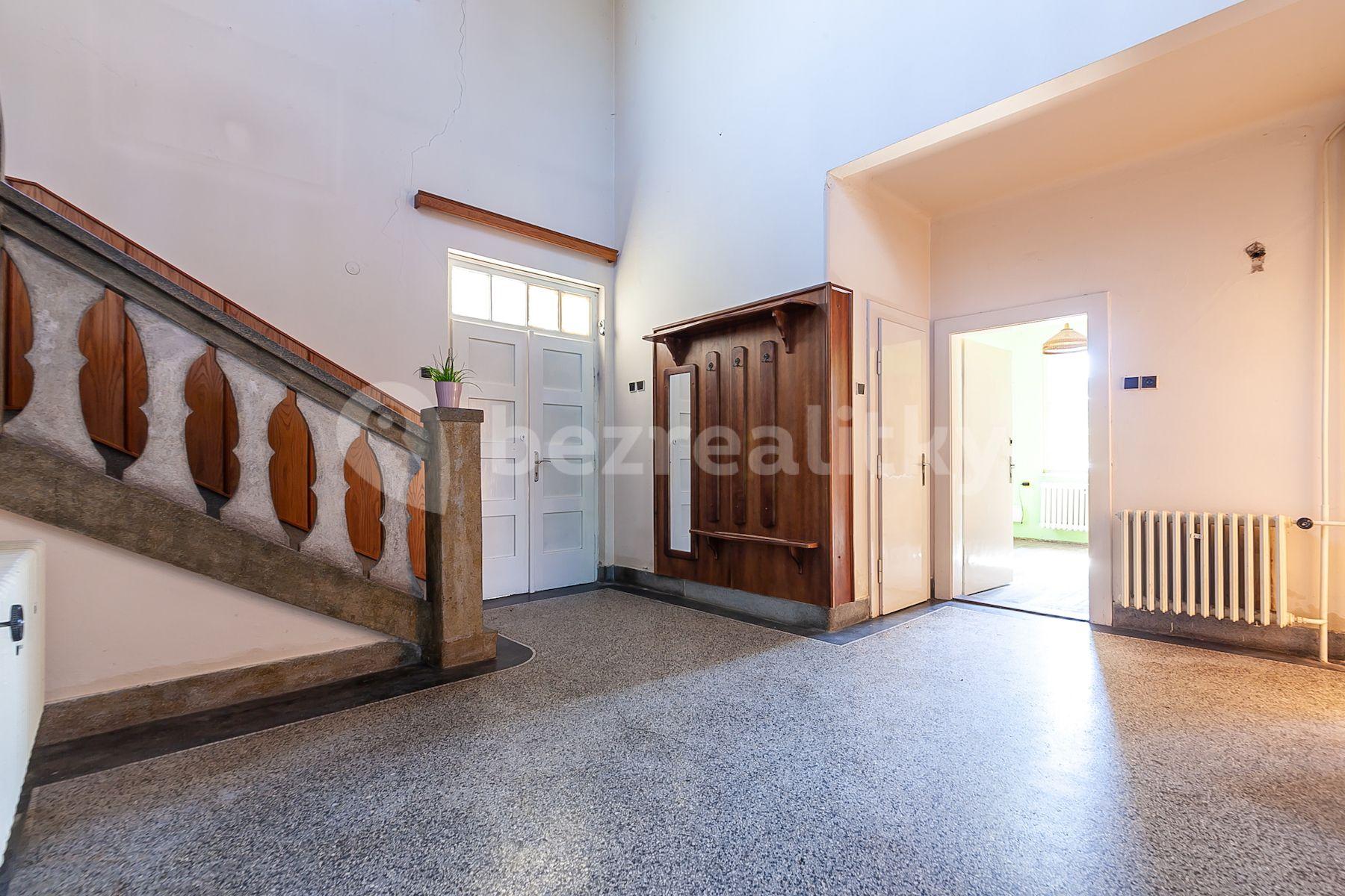 house for sale, 163 m², Lipenská, Prague, Prague