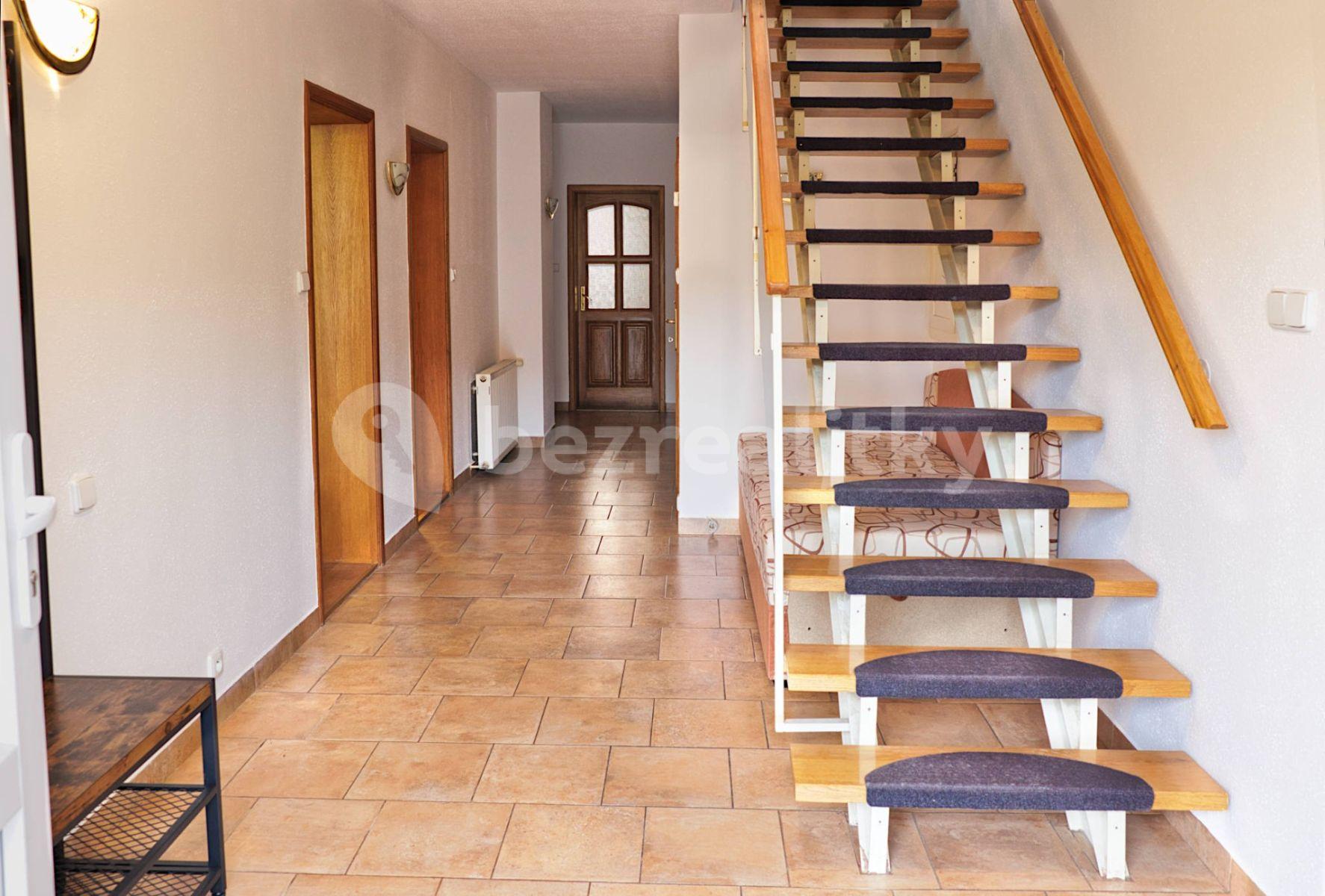 house for sale, 340 m², Rudé armády, Dolní Dunajovice, Jihomoravský Region