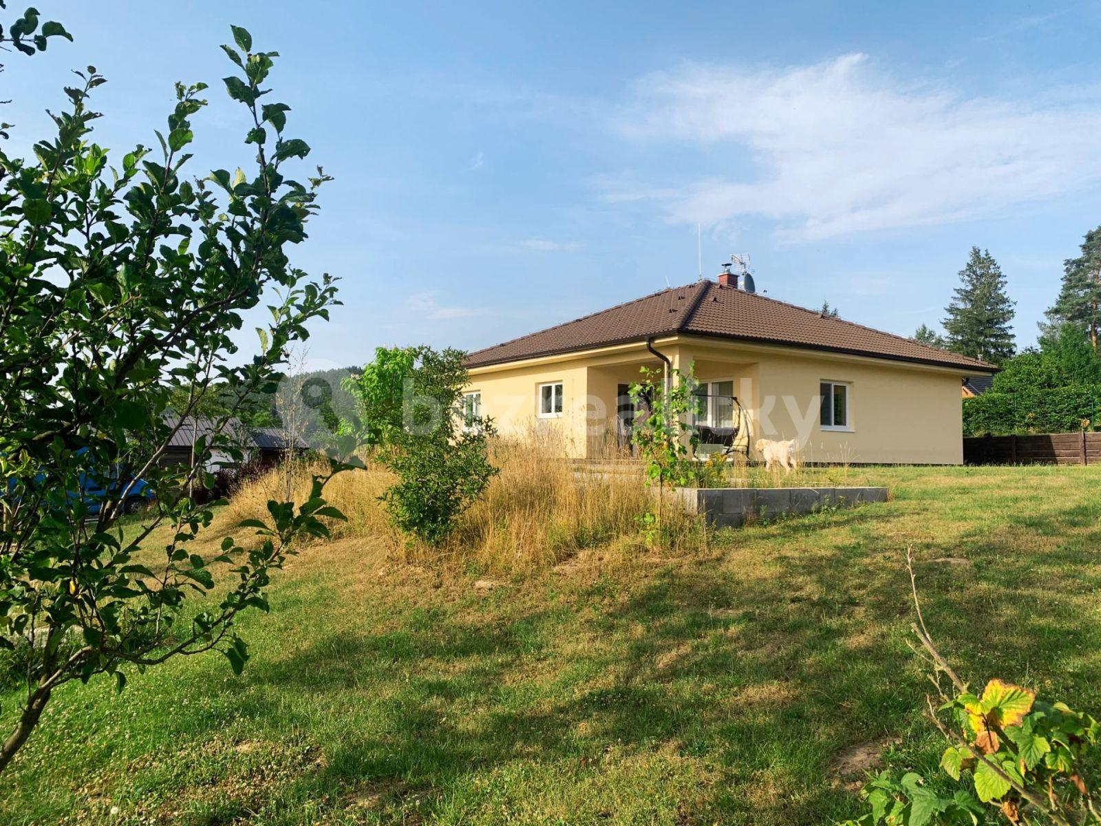 house for sale, 106 m², Stříbrná Skalice, Středočeský Region