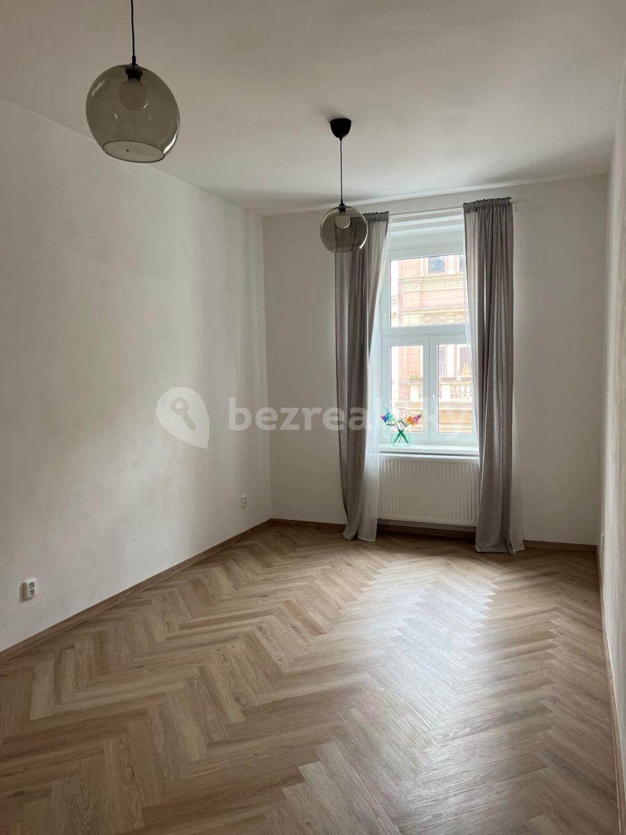 2 bedroom with open-plan kitchen flat to rent, 92 m², Anglická, Prague, Prague