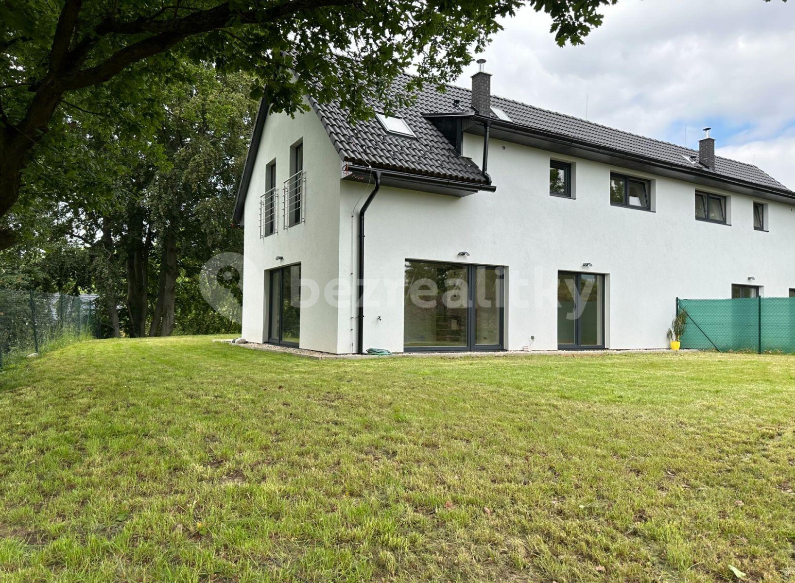 house for sale, 122 m², Velké Popovice, Středočeský Region