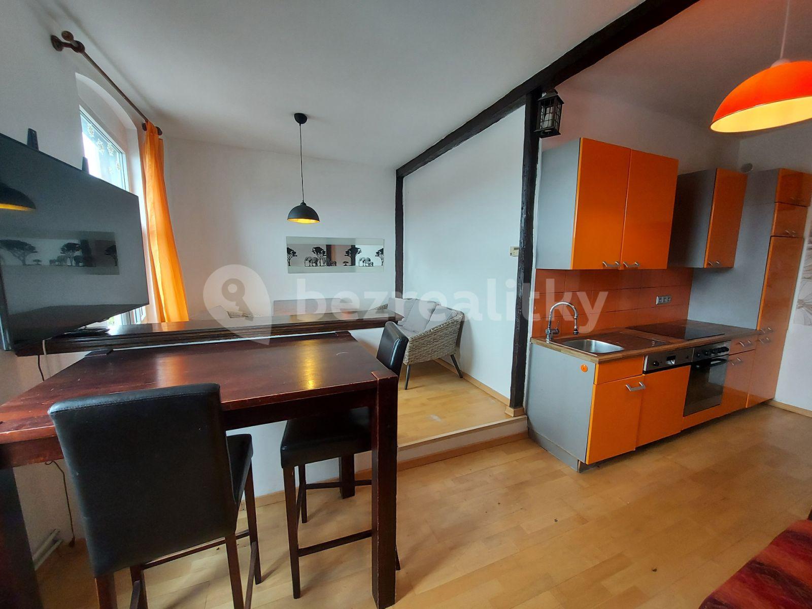 3 bedroom with open-plan kitchen flat for sale, 112 m², Západní, Karlovy Vary, Karlovarský Region