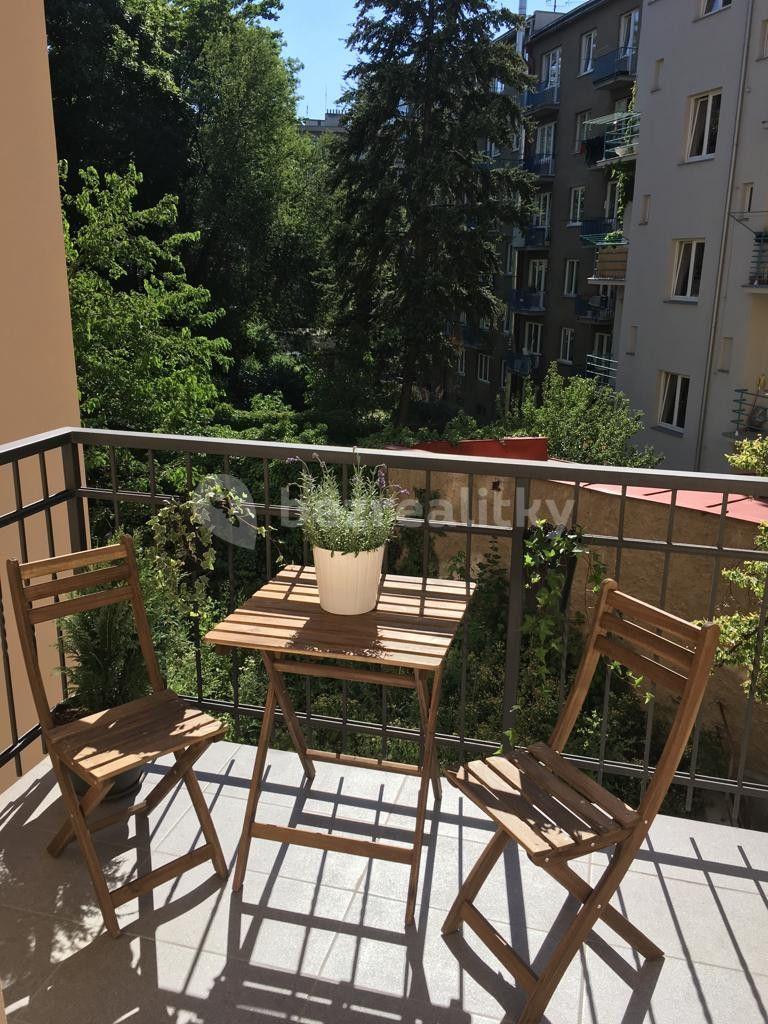 1 bedroom with open-plan kitchen flat to rent, 56 m², náměstí Bratří Synků, Prague, Prague