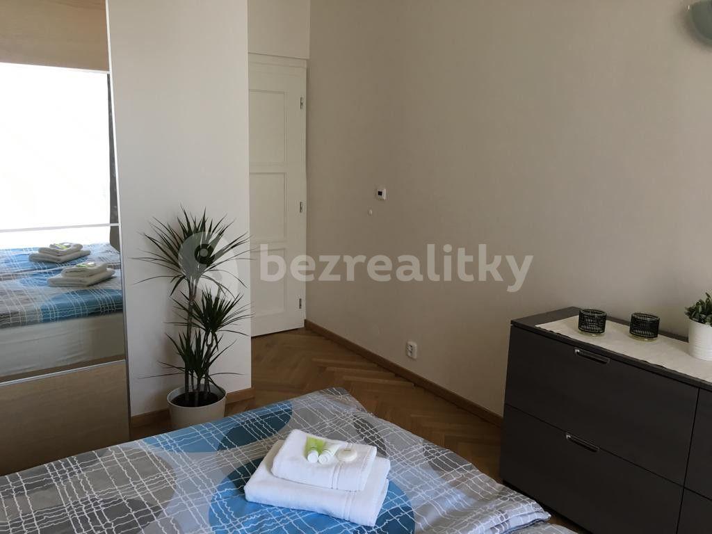 1 bedroom with open-plan kitchen flat to rent, 56 m², náměstí Bratří Synků, Prague, Prague