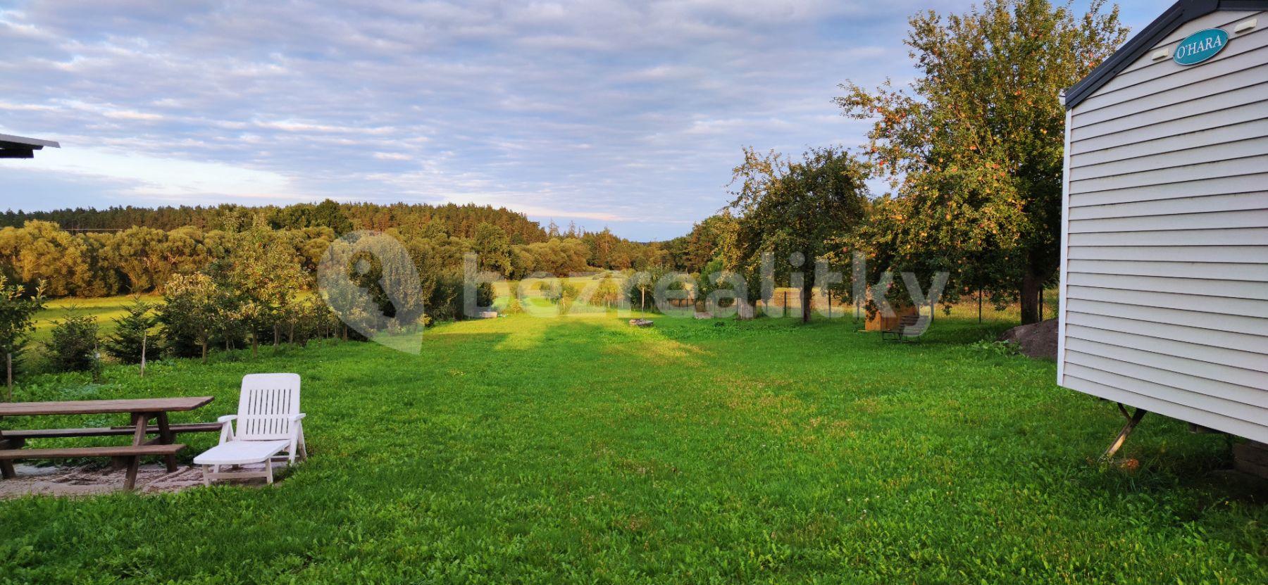 plot for sale, 3,654 m², Bernartice, Jihočeský Region