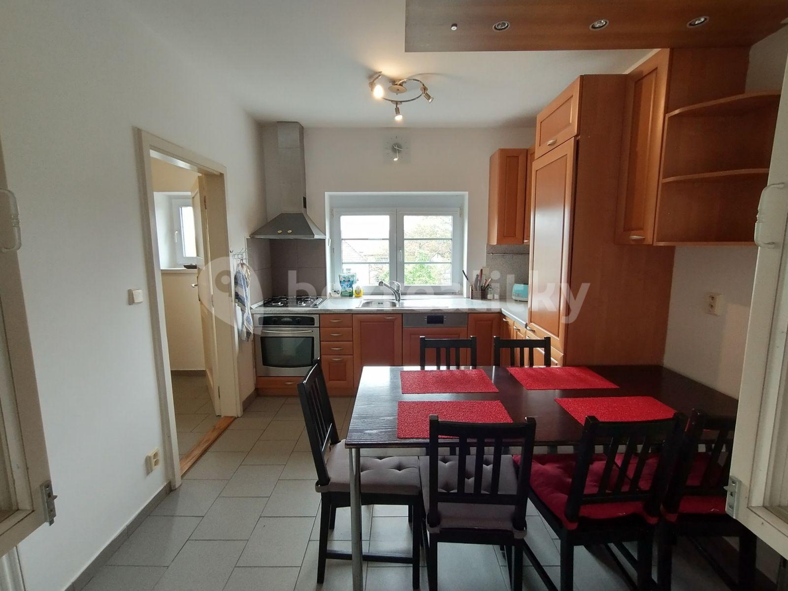 5 bedroom flat to rent, 180 m², Jihovýchodní IV, Prague, Prague