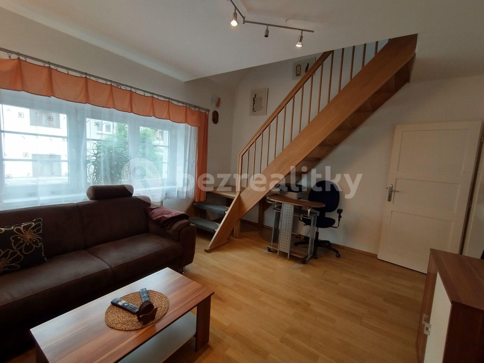 5 bedroom flat to rent, 180 m², Jihovýchodní IV, Prague, Prague