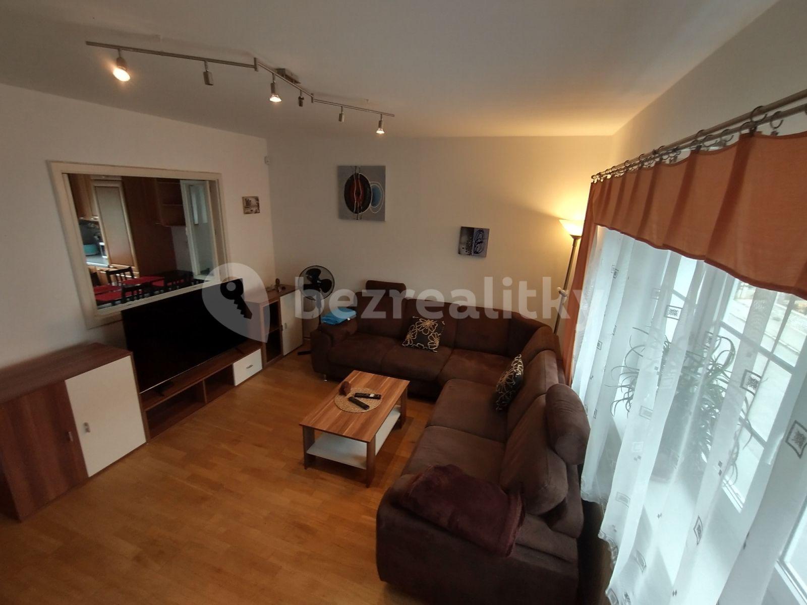 5 bedroom flat to rent, 180 m², Jihovýchodní IV, Prague, Prague