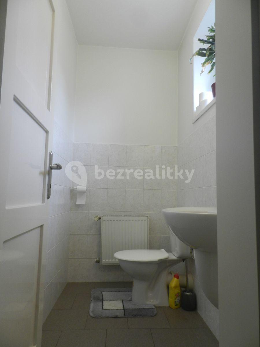 5 bedroom flat to rent, 180 m², Jihovýchodní IV, Prague, Prague