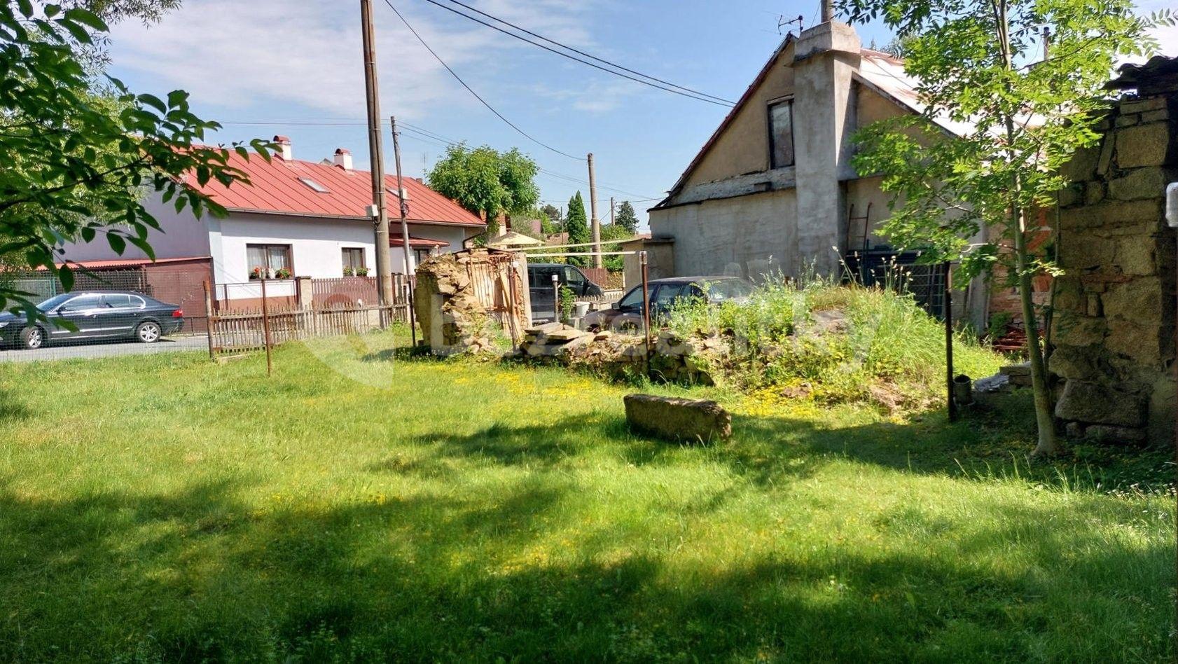 house for sale, 250 m², Křížkový Újezdec, Středočeský Region