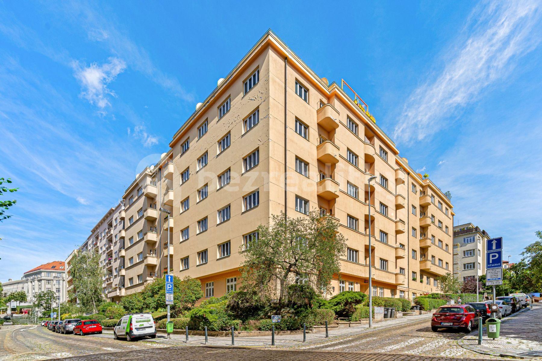 2 bedroom flat for sale, 52 m², Tolstého, Prague, Prague