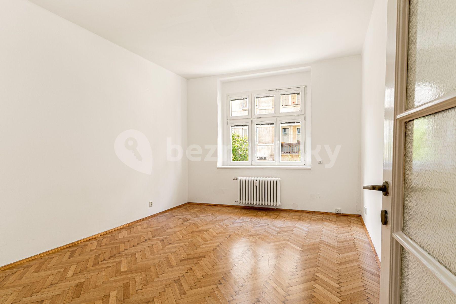 2 bedroom flat for sale, 52 m², Tolstého, Prague, Prague