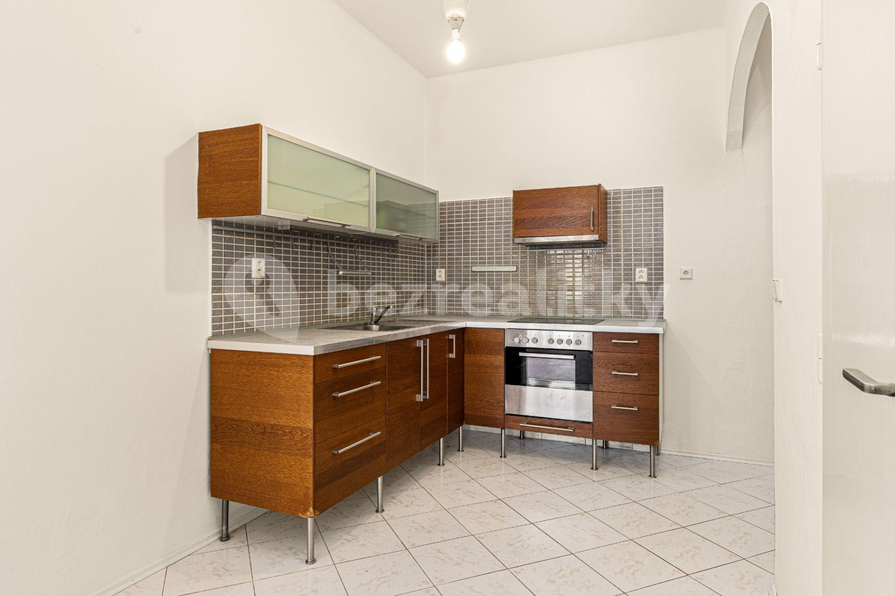 2 bedroom flat for sale, 52 m², Tolstého, Prague, Prague