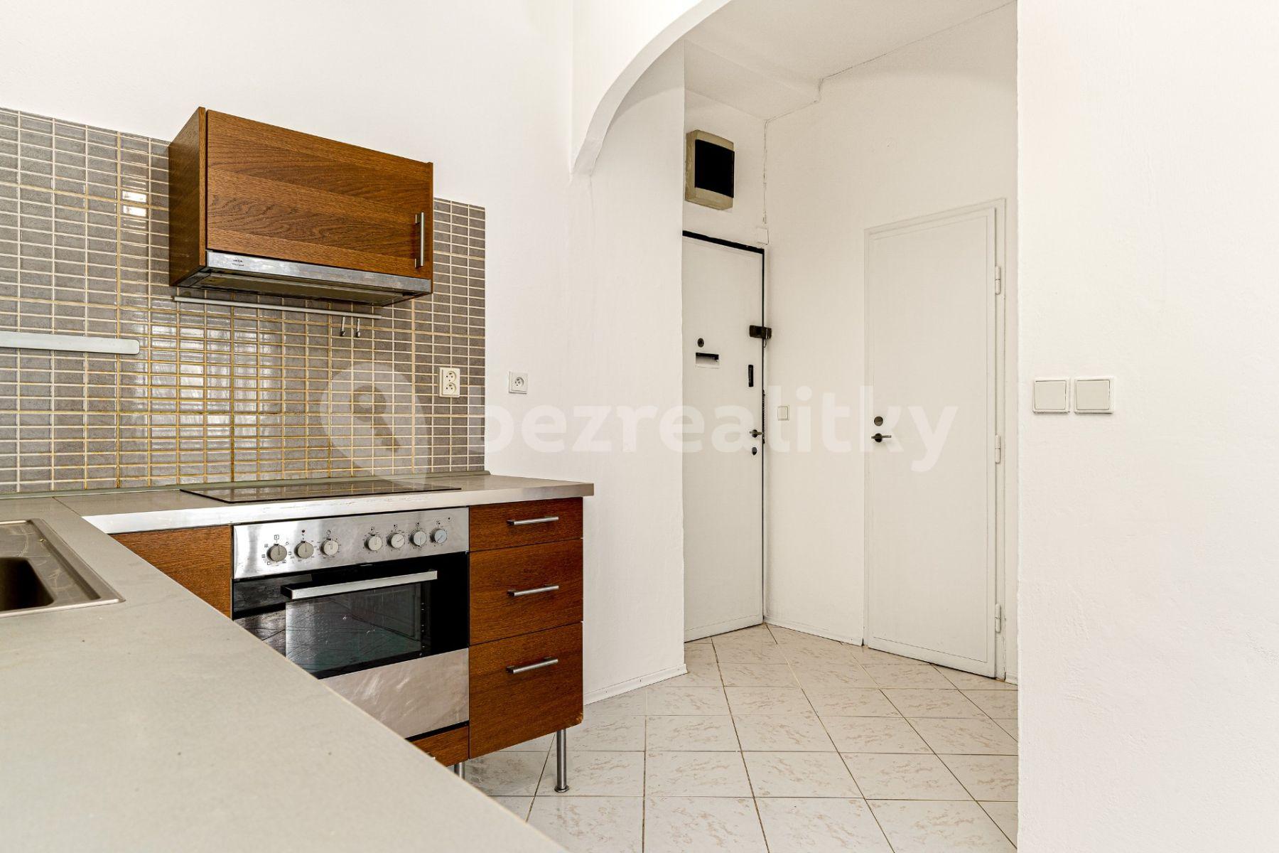 2 bedroom flat for sale, 52 m², Tolstého, Prague, Prague