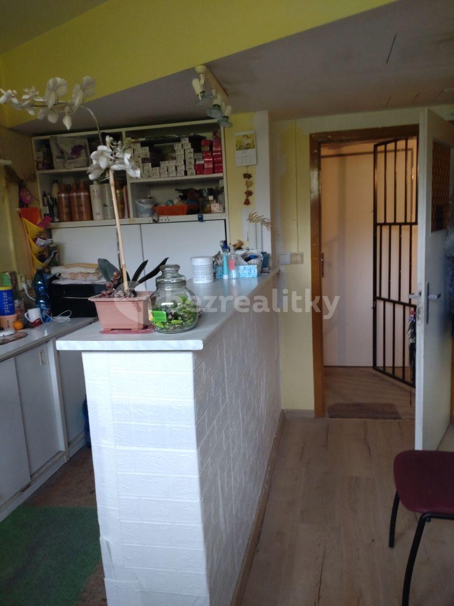 non-residential property for sale, 20 m², Lamačova, Prague, Prague