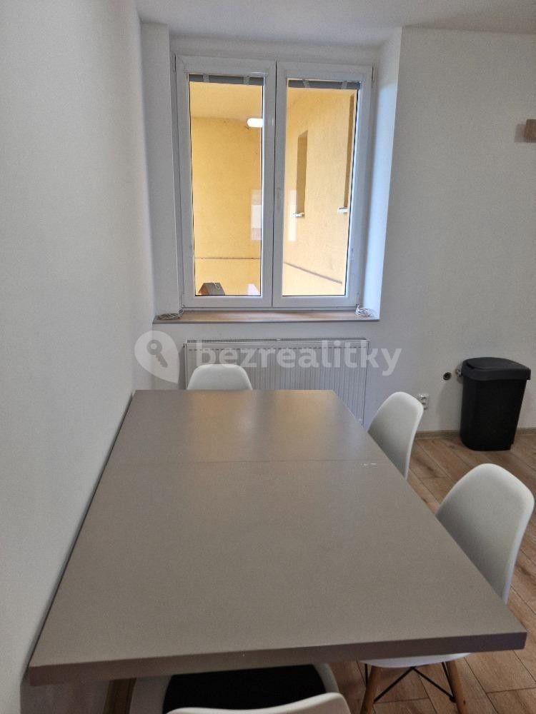 1 bedroom with open-plan kitchen flat for sale, 44 m², Šulcova, Kladno, Středočeský Region