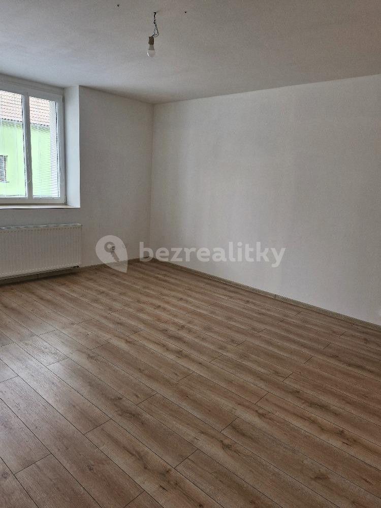 1 bedroom with open-plan kitchen flat for sale, 44 m², Šulcova, Kladno, Středočeský Region