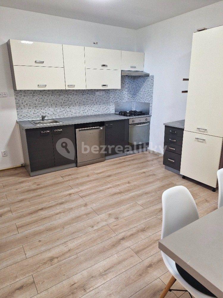 1 bedroom with open-plan kitchen flat for sale, 44 m², Šulcova, Kladno, Středočeský Region