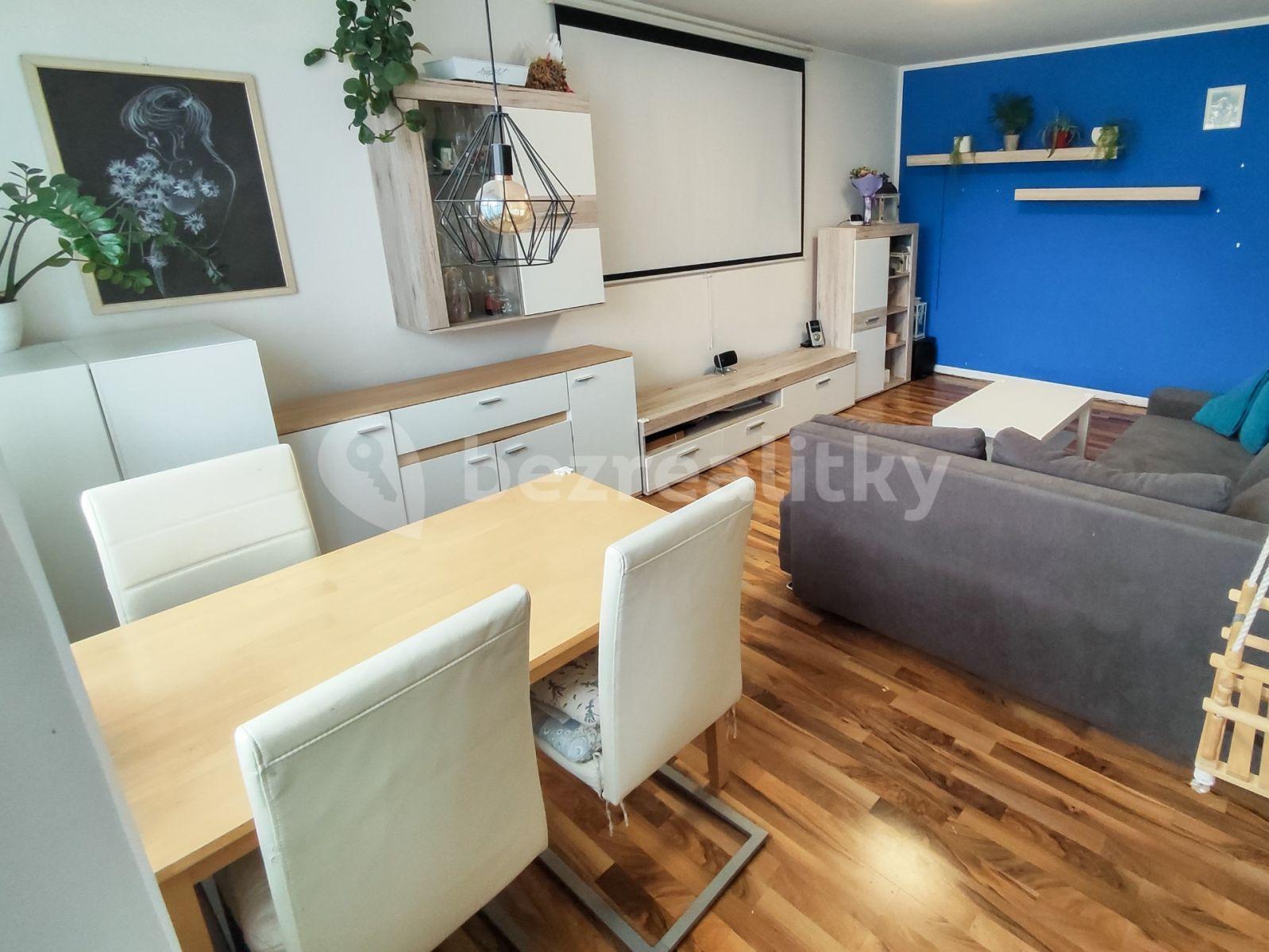 3 bedroom flat for sale, 75 m², Mánesova II, Bojkovice, Zlínský Region