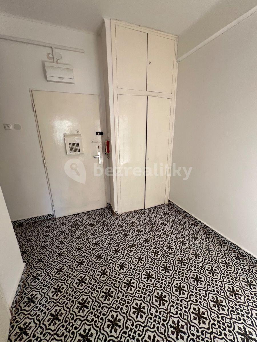 1 bedroom with open-plan kitchen flat to rent, 70 m², Klimentská, Prague, Prague