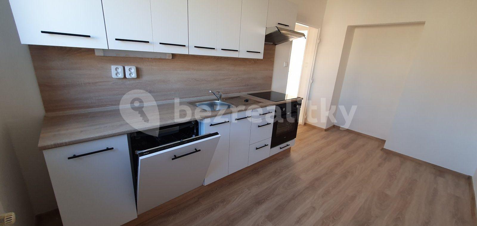 3 bedroom flat to rent, 70 m², Chopinova, Havířov, Moravskoslezský Region