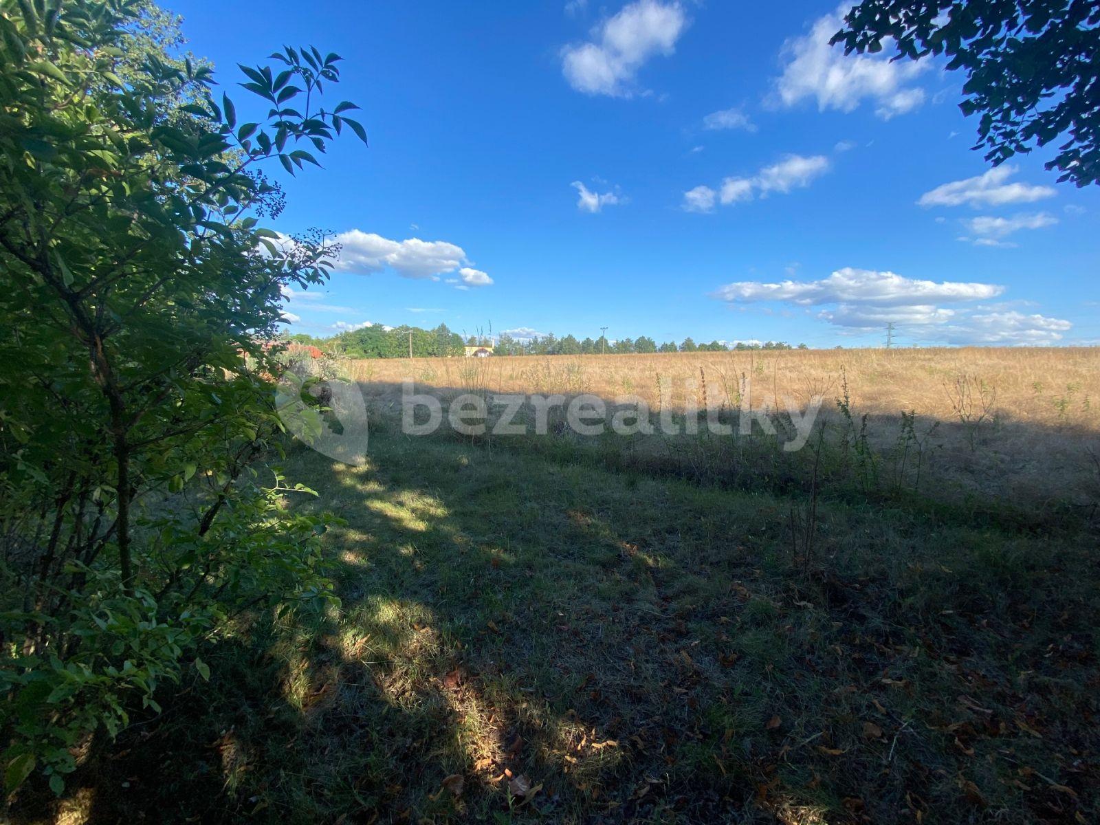 plot for sale, 808 m², Okrouhlo, Středočeský Region