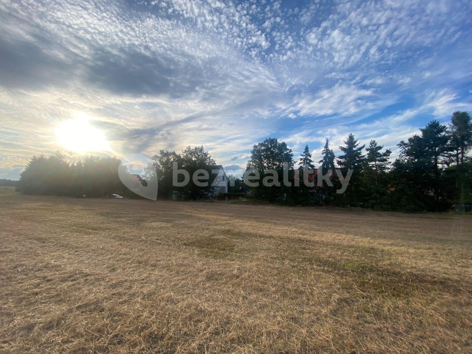 plot for sale, 808 m², Okrouhlo, Středočeský Region