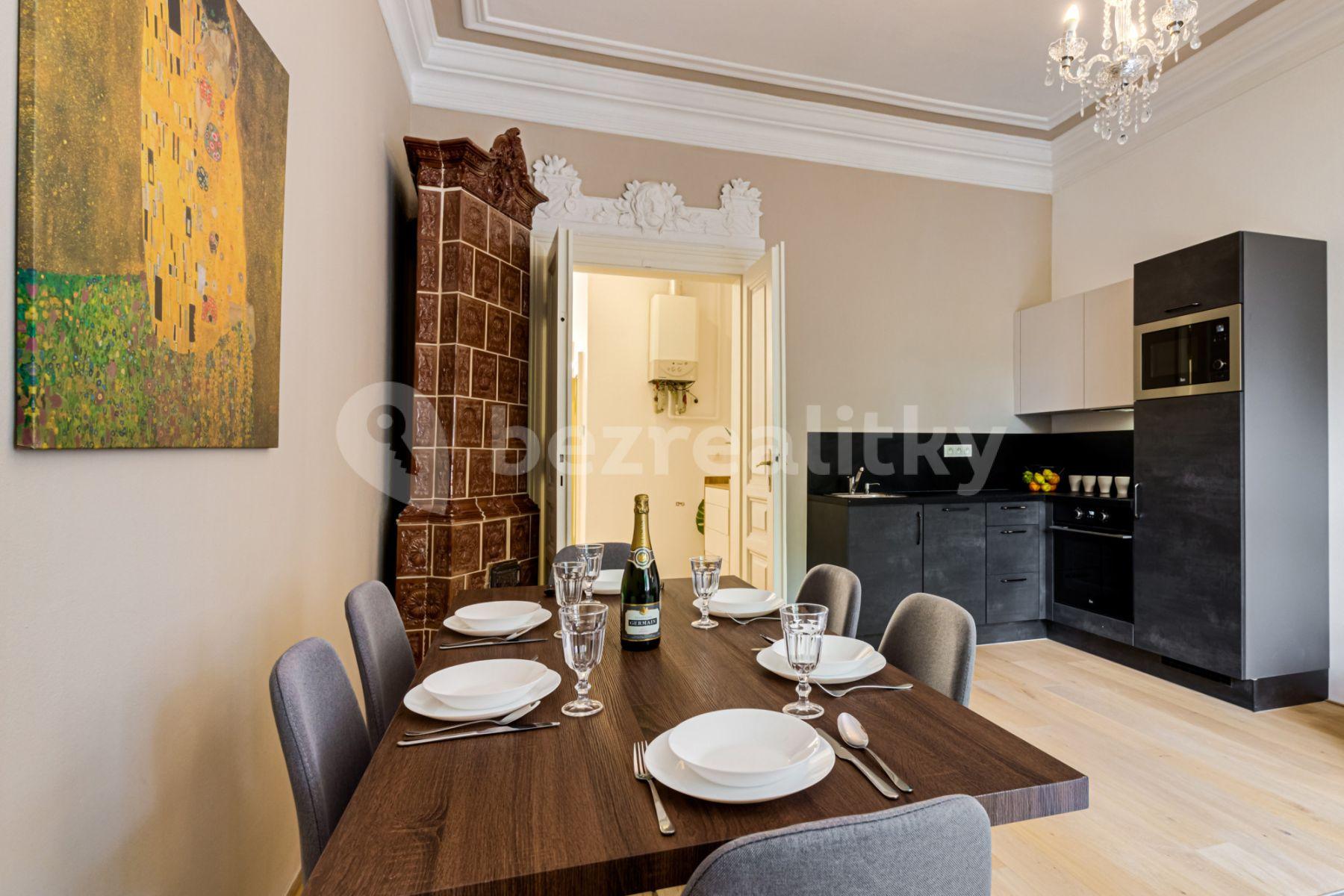 2 bedroom with open-plan kitchen flat to rent, 87 m², Kaizlovy sady, Prague, Prague