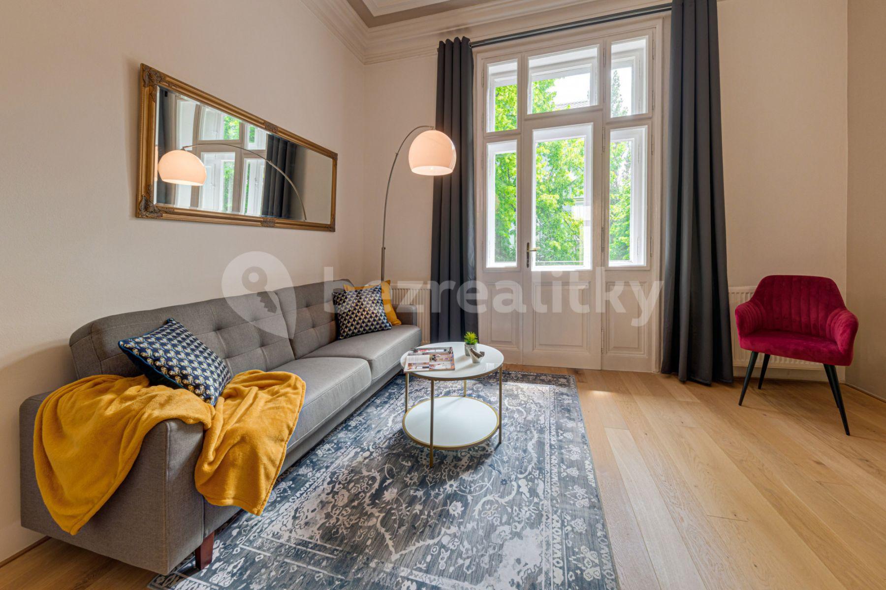 2 bedroom with open-plan kitchen flat to rent, 87 m², Kaizlovy sady, Prague, Prague