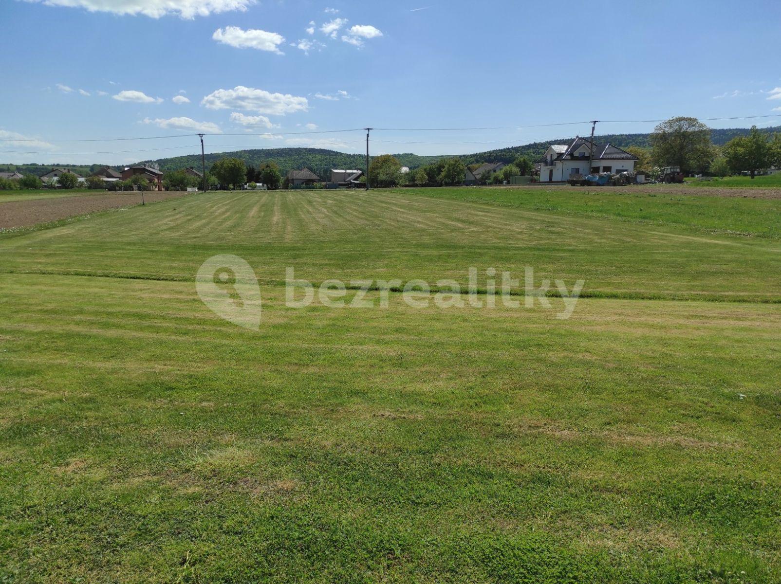 plot for sale, 1,328 m², Osikov, Prešovský Region