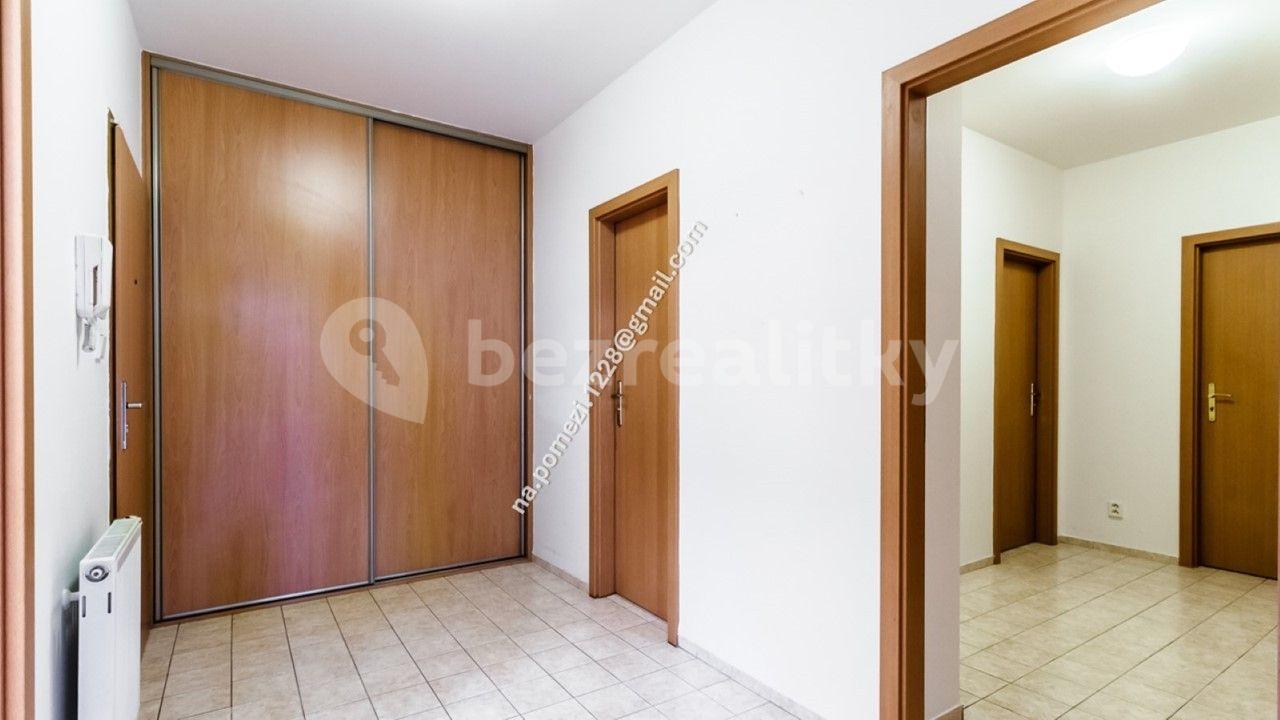 2 bedroom with open-plan kitchen flat for sale, 110 m², Na Pomezí, Prague, Prague