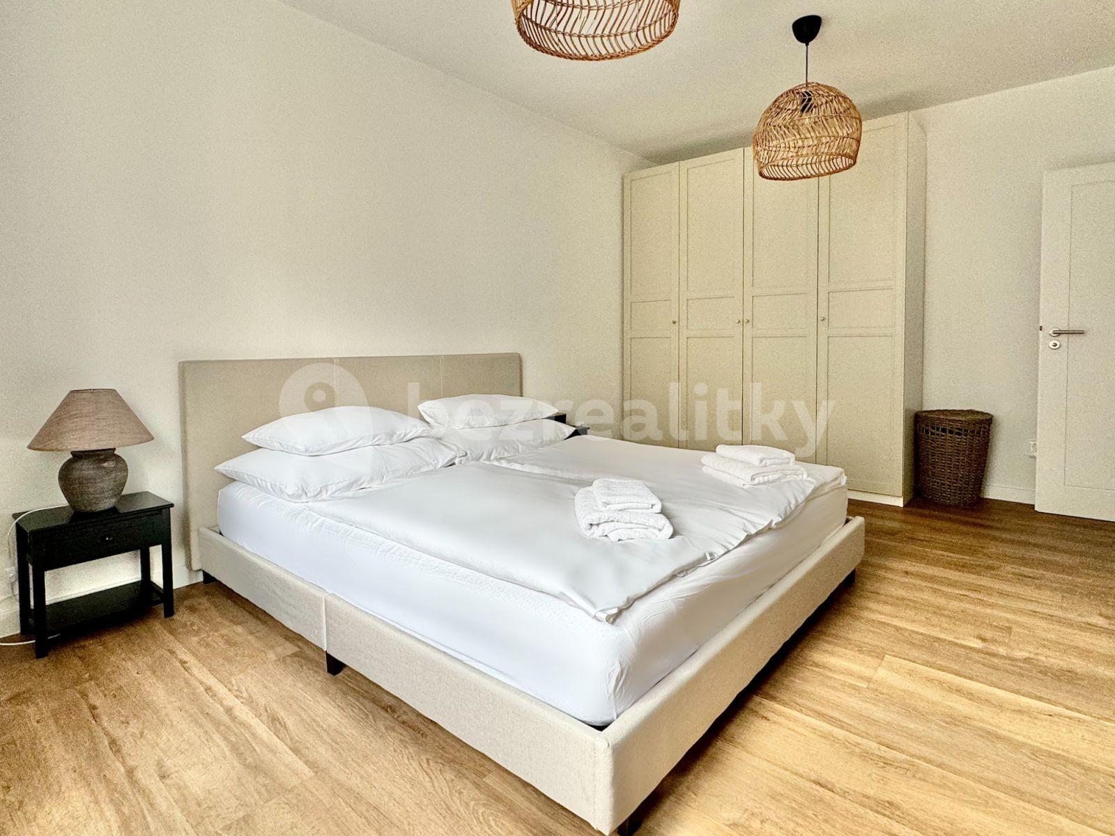 2 bedroom flat to rent, 52 m², Vinohradská, Prague, Prague