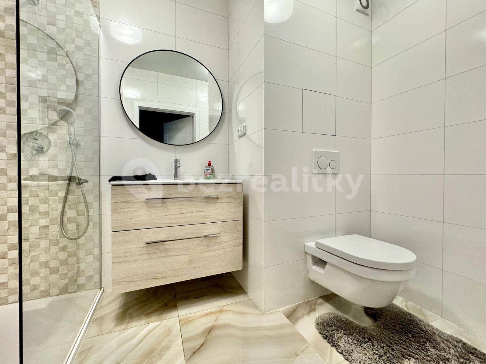 2 bedroom flat to rent, 52 m², Vinohradská, Prague, Prague