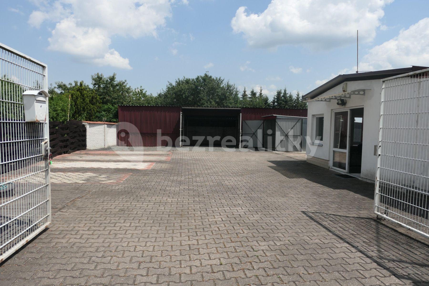 house for sale, 747 m², Koutníkova, Hradec Králové, Královéhradecký Region