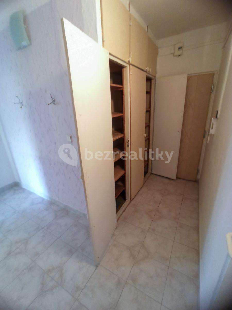 4 bedroom flat for sale, 84 m², Hrubínova, Litoměřice, Ústecký Region