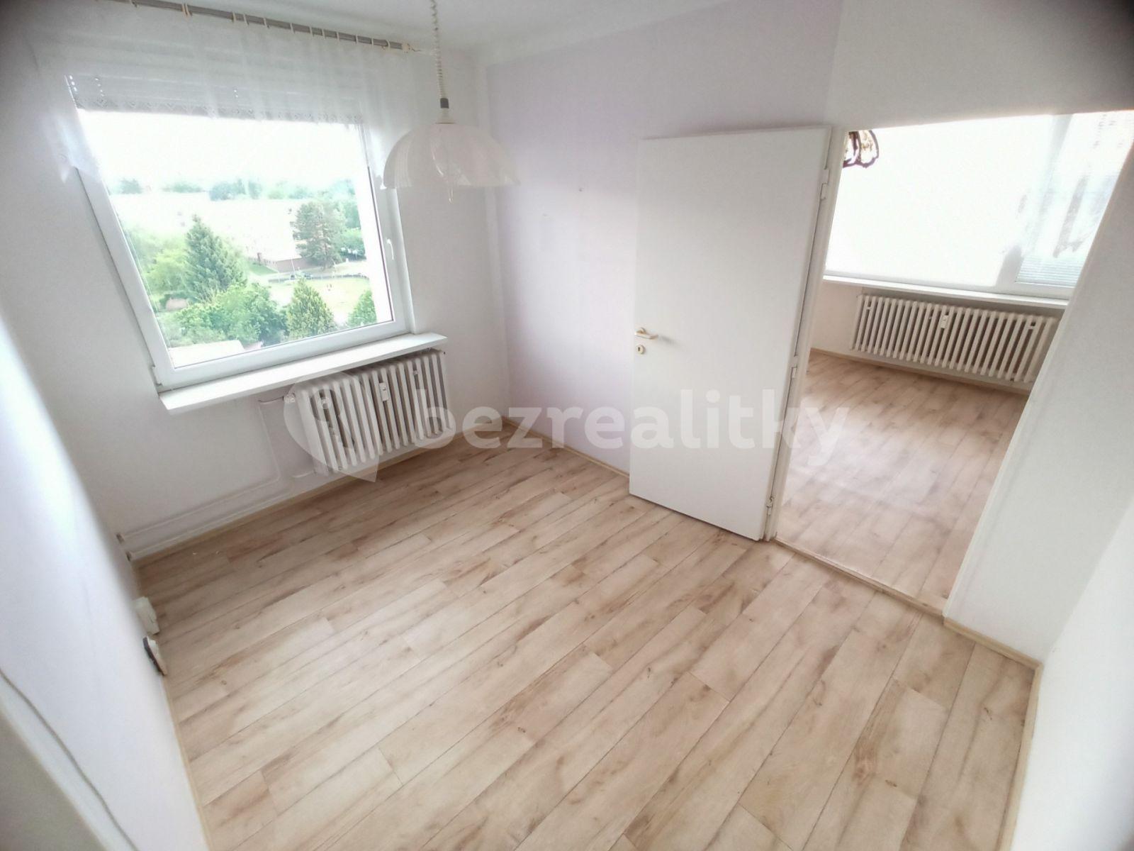 4 bedroom flat for sale, 84 m², Hrubínova, Litoměřice, Ústecký Region