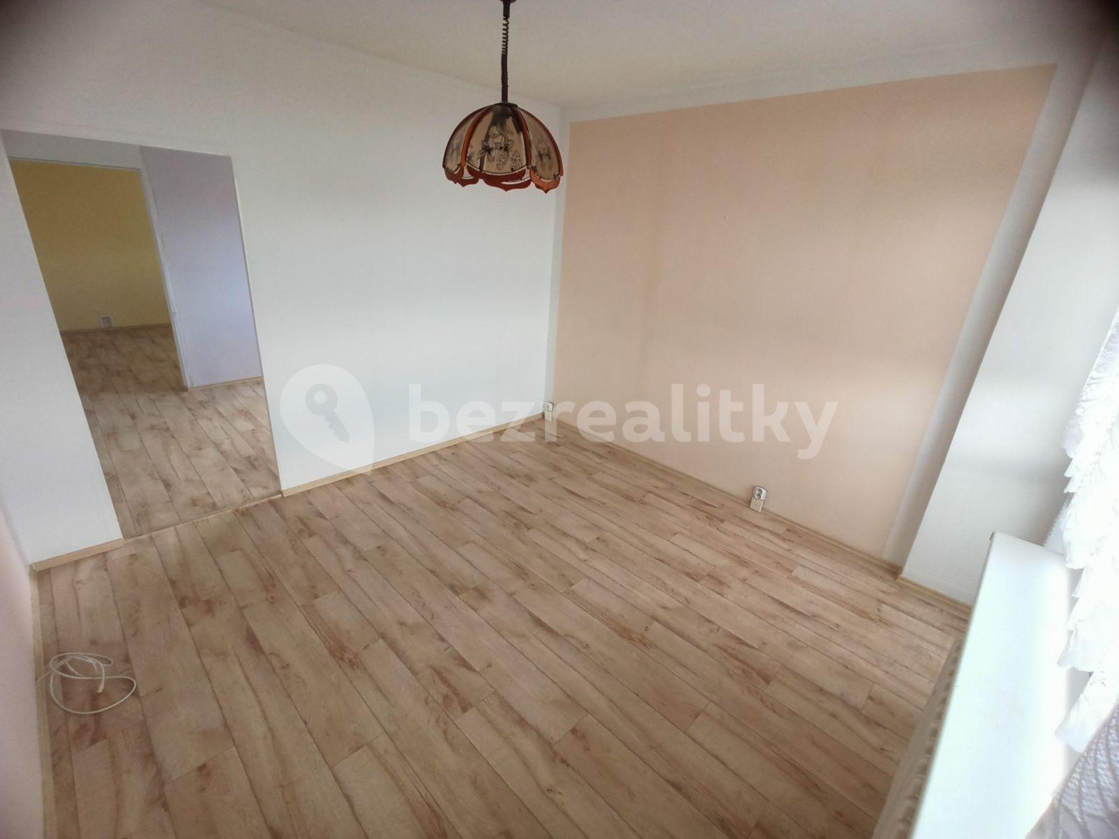 4 bedroom flat for sale, 84 m², Hrubínova, Litoměřice, Ústecký Region