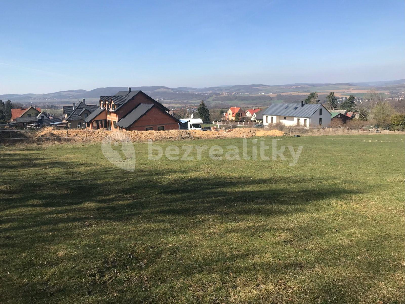 plot for sale, 1,876 m², Modřínová, Svinaře, Středočeský Region