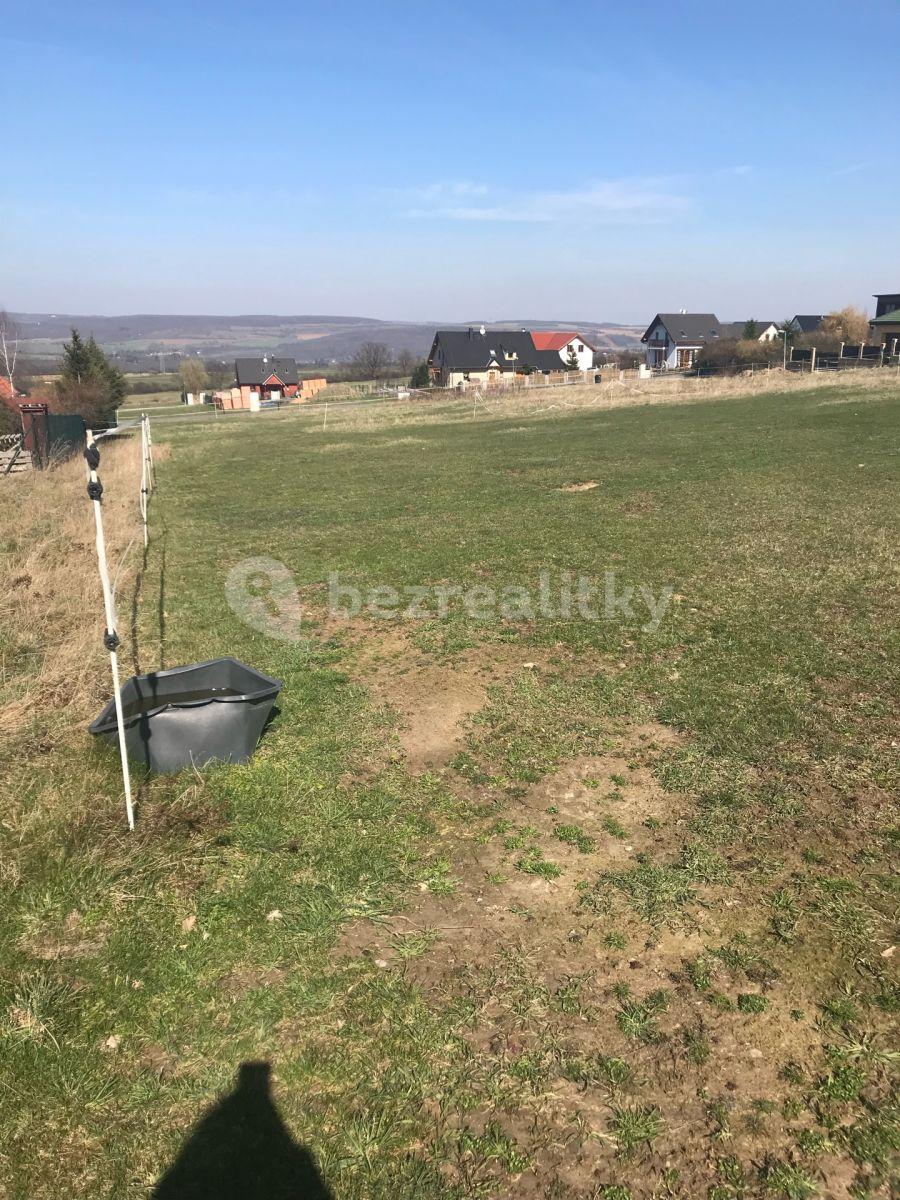 plot for sale, 1,876 m², Modřínová, Svinaře, Středočeský Region