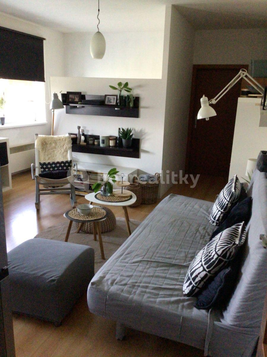 1 bedroom with open-plan kitchen flat for sale, 50 m², Panská, Kunovice, Zlínský Region