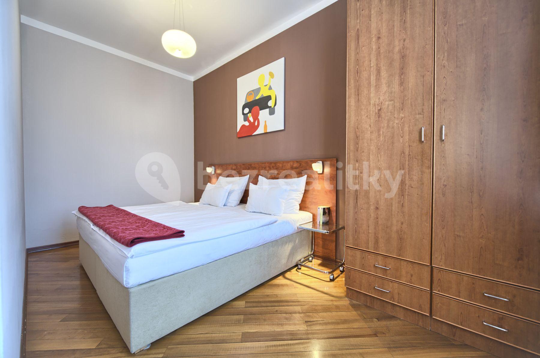 Studio flat to rent, 46 m², Masná, Prague, Prague