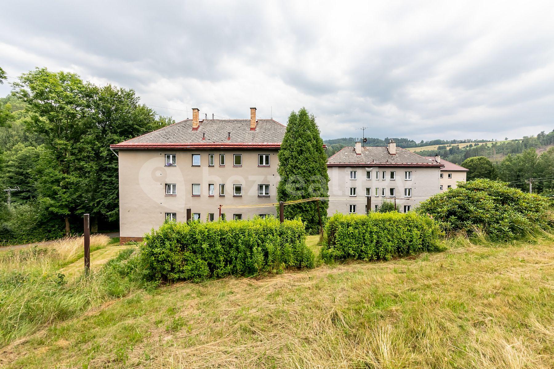 3 bedroom flat for sale, 76 m², Navarovská, Zlatá Olešnice, Liberecký Region