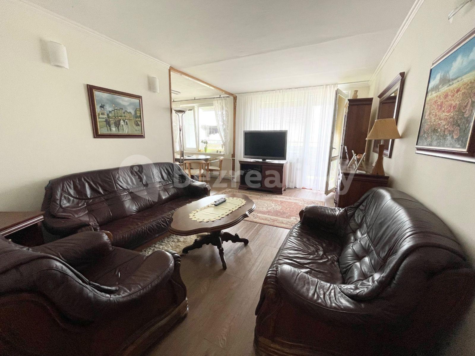 3 bedroom flat for sale, 86 m², Tyršova, Humenné, Prešovský Region