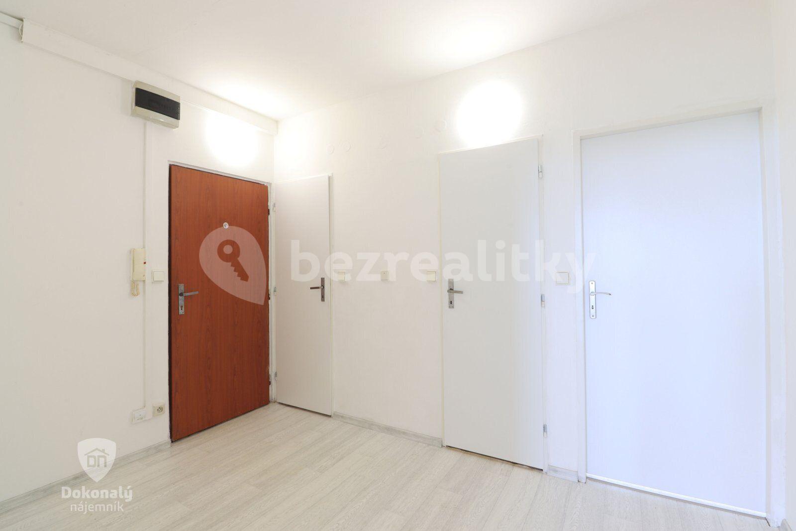 2 bedroom flat to rent, 62 m², Armádní, Milovice, Středočeský Region