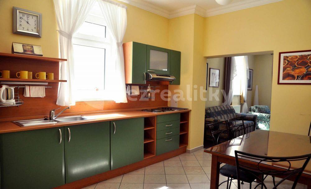 flat to rent, 87 m², Kolmá, Karlovy Vary, Karlovarský Region