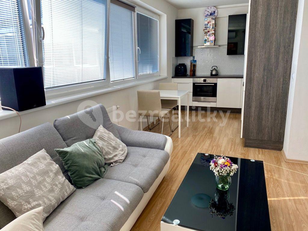 1 bedroom with open-plan kitchen flat for sale, 56 m², V Dolině, Prague, Prague