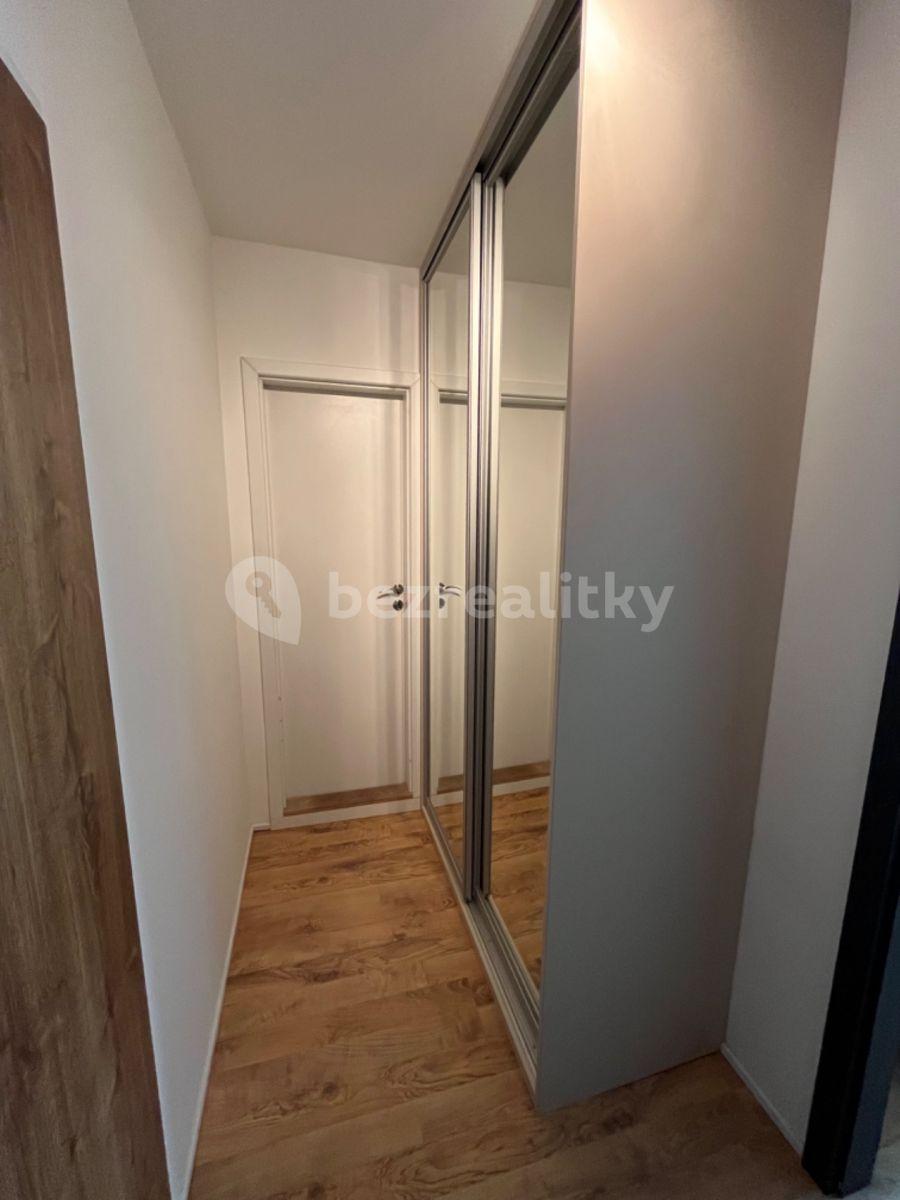 1 bedroom flat for sale, 41 m², Murgašova, Prague, Prague