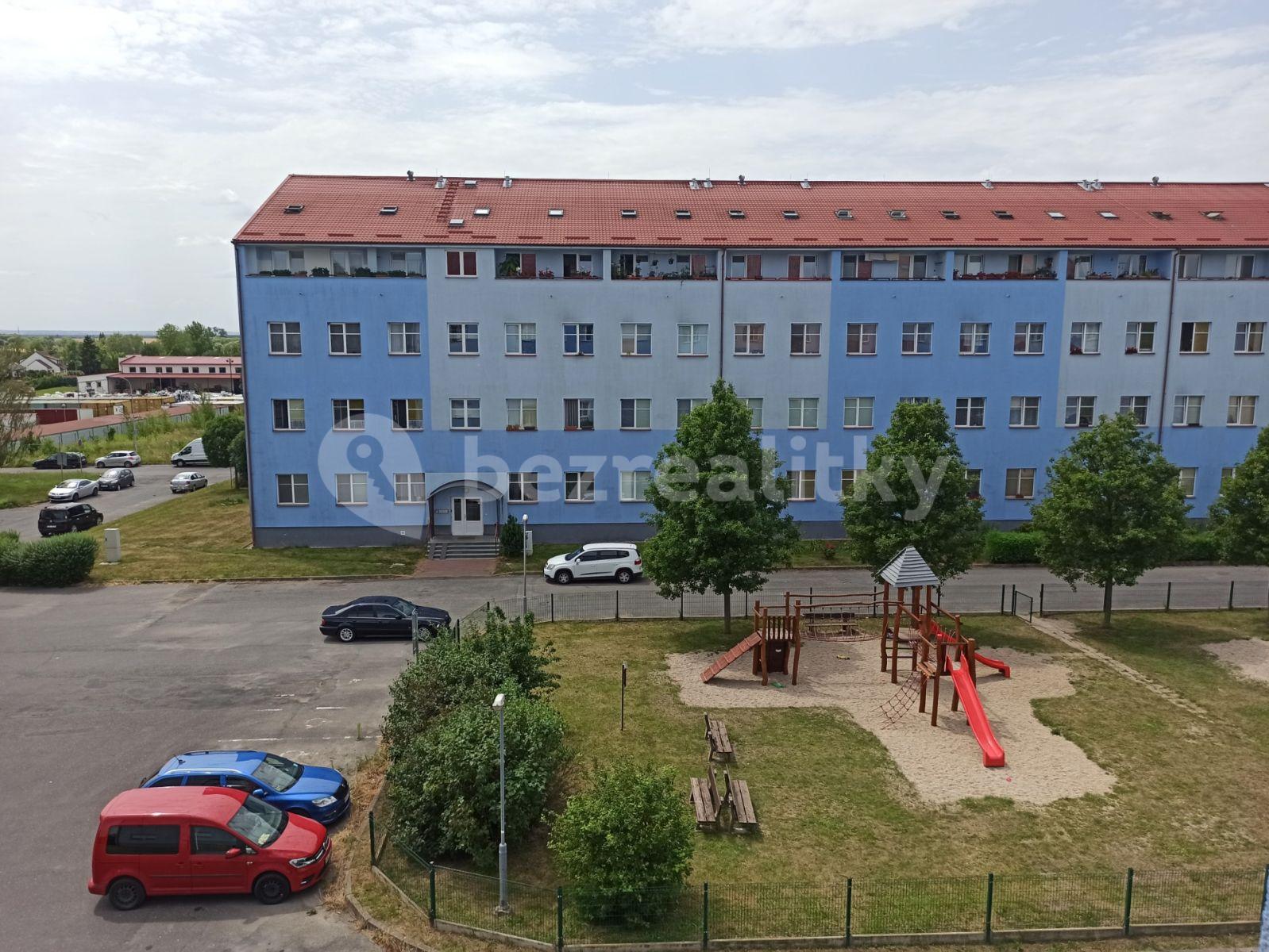 1 bedroom with open-plan kitchen flat for sale, 43 m², Topolová, Milovice, Středočeský Region